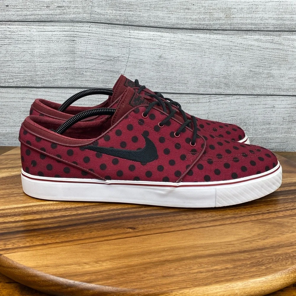 Nike SB Zoom Stefan Janoski Canvas Team Red Polka Dot Shoe 705190-601 Men’s 12